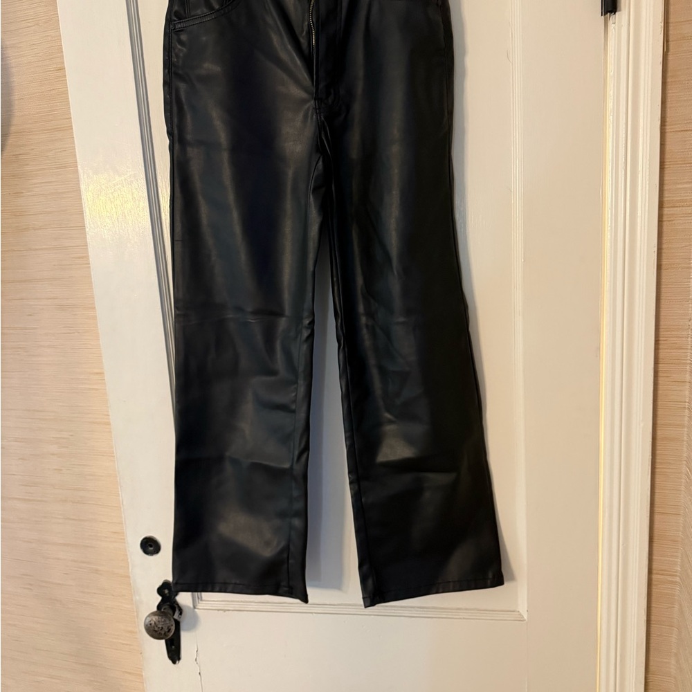 MOTHER The Rambler Zip Ankle Faux-Leather Pants Black